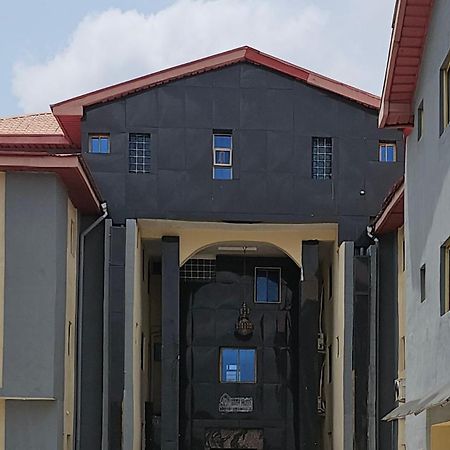 Bmh Hotel & Suites Ibadan Esterno foto